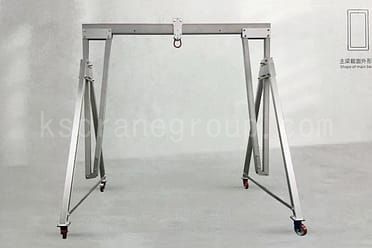 Tragbarer, verstellbarer Portalkran aus Aluminium mit rechteckigem Hauptträger