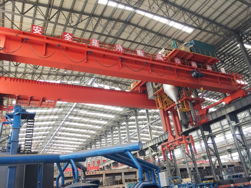 52Shandong Aohai FTA Multifunctional Suction Overhead Crane watermarked
