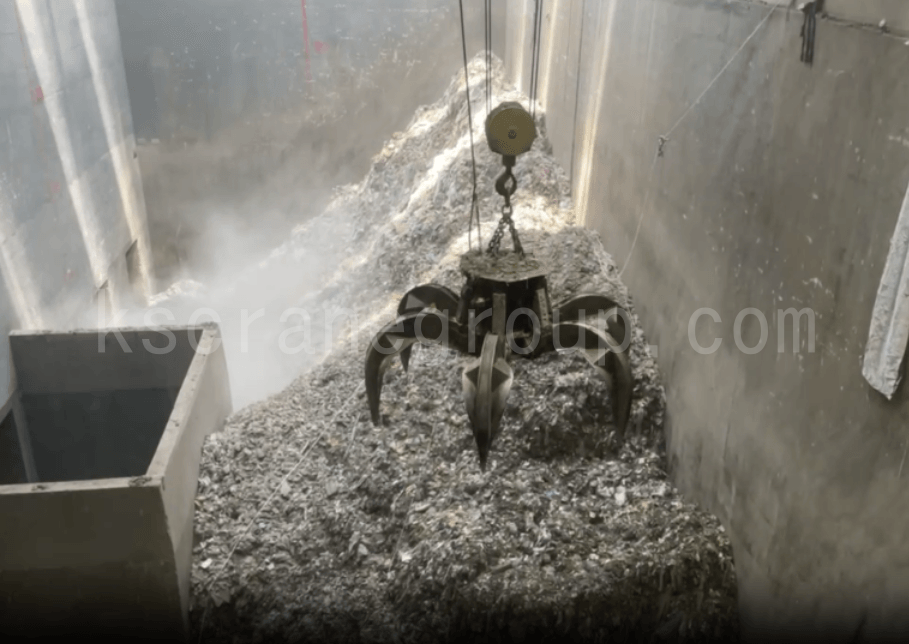 Waste hangling cranes 1