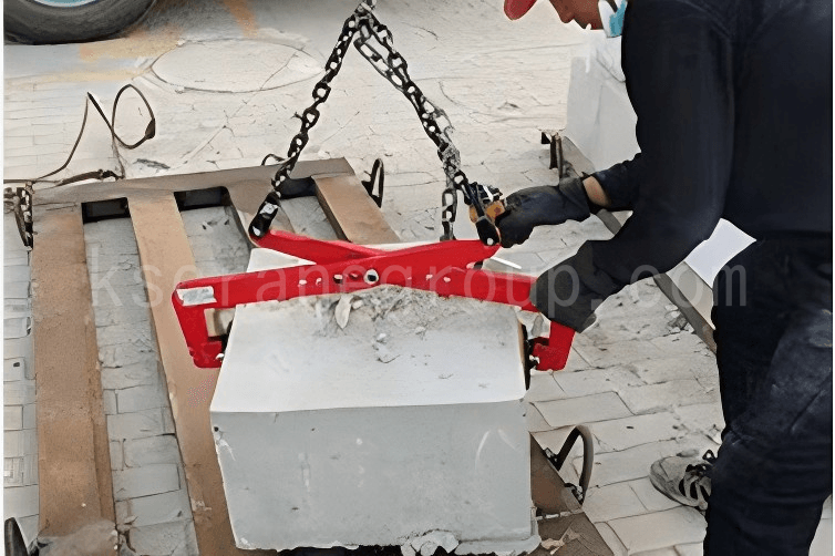 11Concrete block tongs