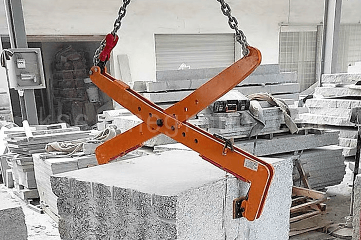 7Grey sandstone blocklifter