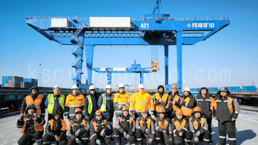Strong Adaptability to Extreme Environments automated container gantry crane 1