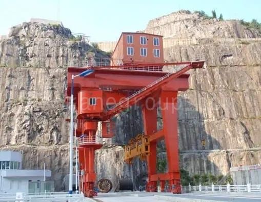 2Double Hoist Point Upper Spillway Gate Gantry Crane1