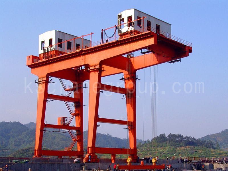 4Bidirectional Upper Spillway Gate Gantry Crane