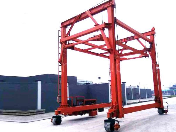 7इंटीग्रल डीजल हाइड्रोलिक स्ट्रैडल कैरियर