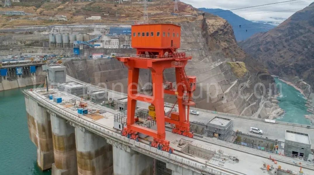 Upper Spillway Gate Gantry Crane