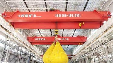 河南匡山起重机260吨双梁桥式起重机用于清洁能源开发海上风力发电机组组装