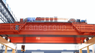 600-Tonnen-Brückenkran ermöglicht Bauarbeiten an neuem Energieprojekt