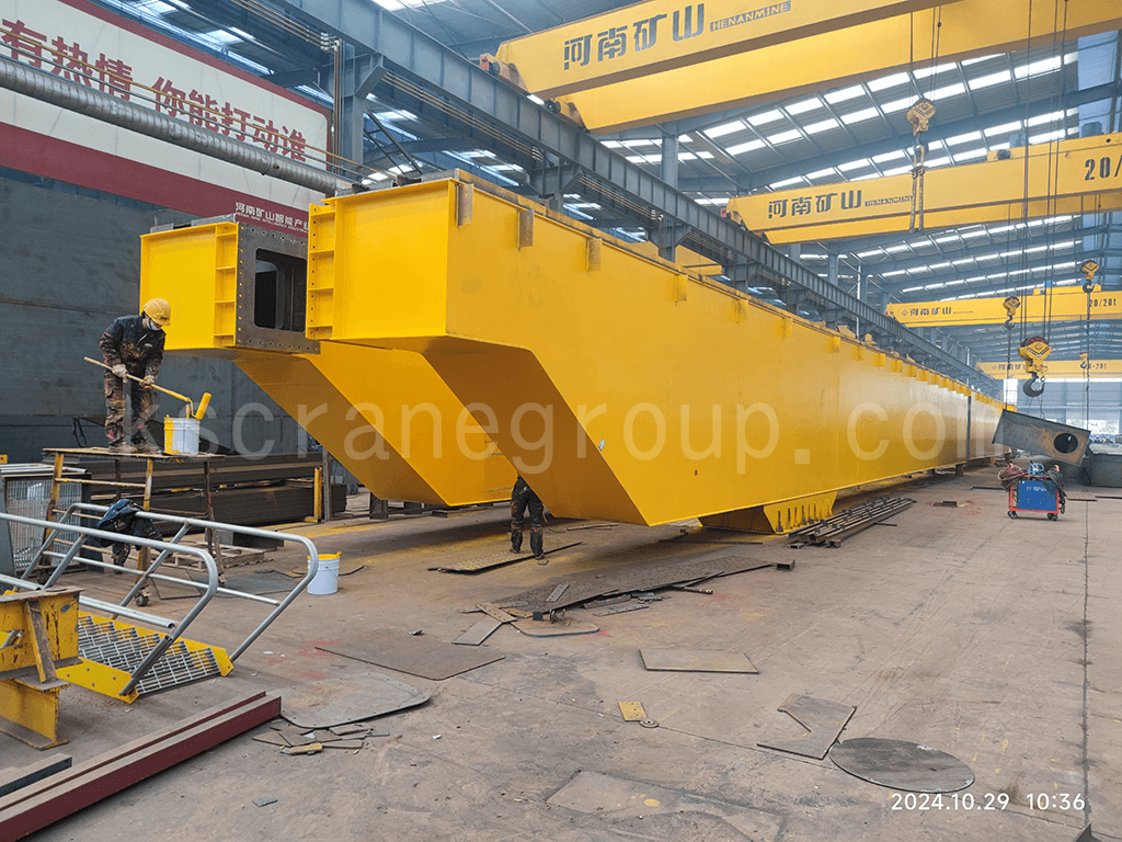 FEM Standard dubbelbalksportalkran huvudbalk