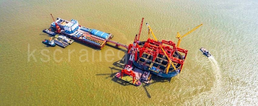 KUANGSHAN CRANE Powers Changtai Yangtze River Bridge Construction