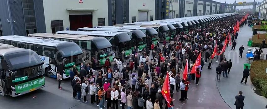 KUANGSHAN CRANE Sponsors Free Vacation for 4000 Employees Parents 1