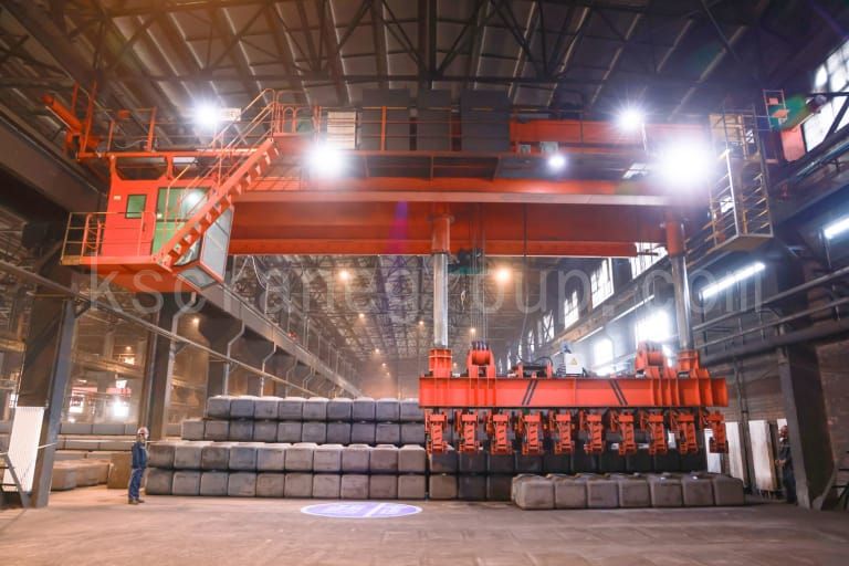 Anode Carbon Block Stacking Cranes 2