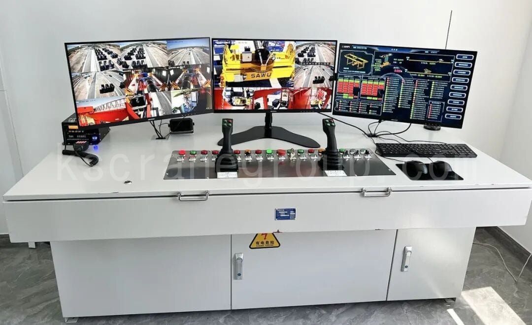 Figure 4 Station de commande à distance d'un portique à conteneurs monté sur rails au port terrestre intelligent de Wanli New Energy