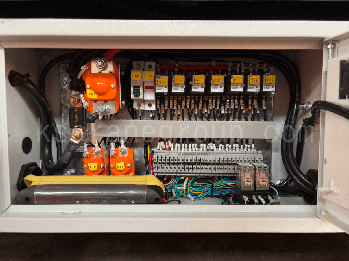 Schneider Electric System for Extreme Conditions